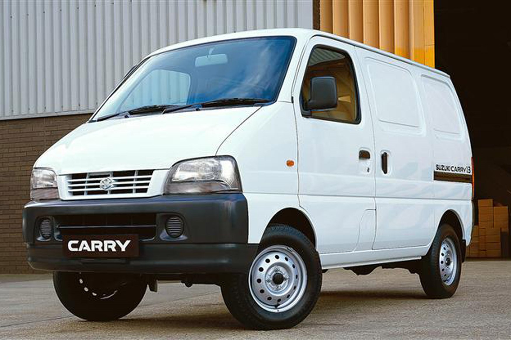 Mobil Suzuki Carry