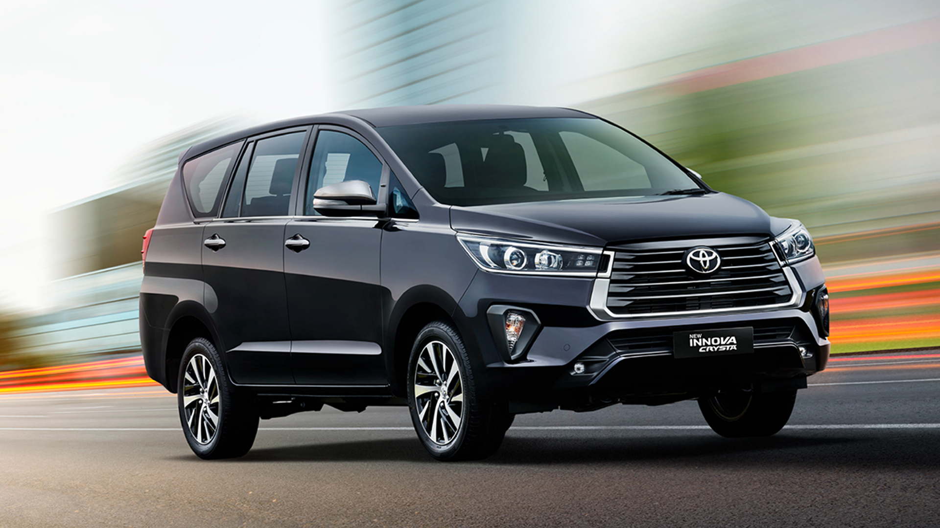 Mobil Toyota Innova